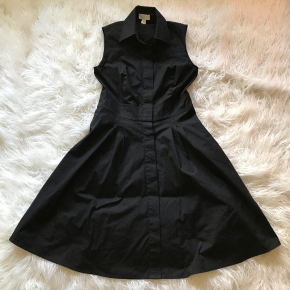 LOFT Dresses & Skirts - LOFT BLACK BUTTON SLEEVELESS FIT AND FLARE DRESS